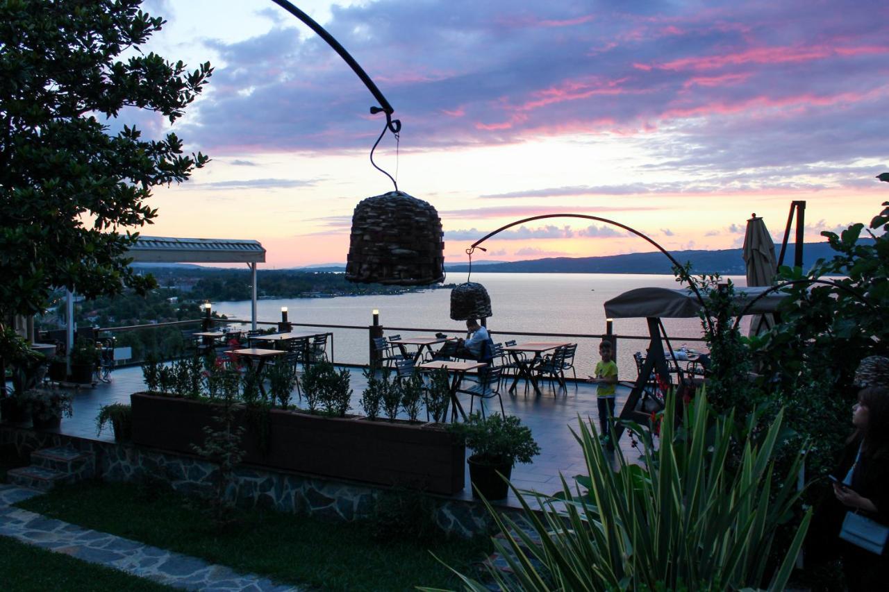 Sapanca Villa Suite Boutique Hotel Exteriör bild